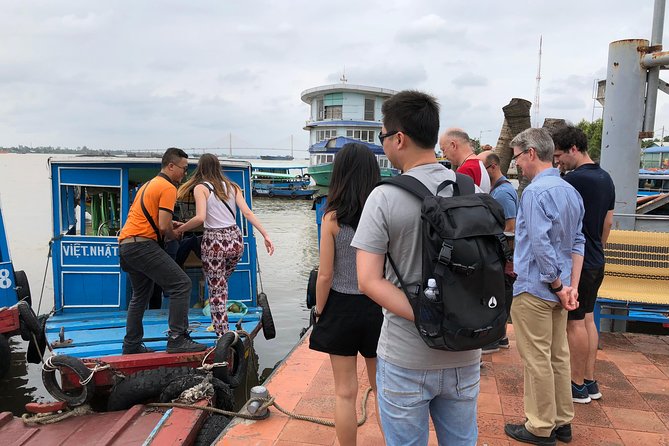 Cu Chi Tunnels and Mekong Delta Full Day Tour - Max 12 - Which guide can shape the experience?