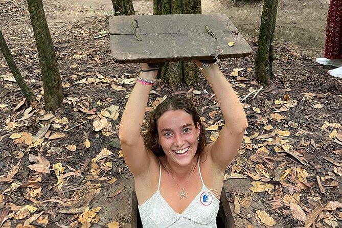 Cu Chi Tunnels & Mekong Delta Tour with VIP Limousine Transfer - Timing, crowds, and the hidden cost of a packed itinerary