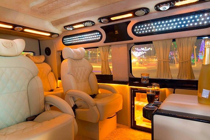 Cu Chi Tunnels & Mekong Delta Tour with VIP Limousine Transfer - The road to My Tho and the value of lunch