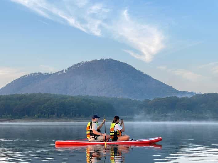 Da Lat: Tuyen Lam Lake Kayak or SUP Tour - Is $17 good value?