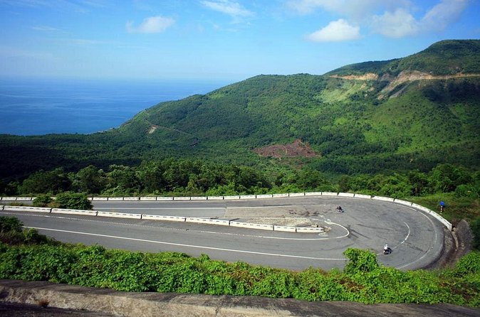 Da Nang Airport Arrival Private Transfer - Communication and the English-language question