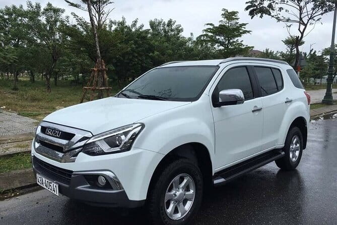 Da Nang Airport Arrival Private transfer to Hoi An - The 45-minute road to Hoi An