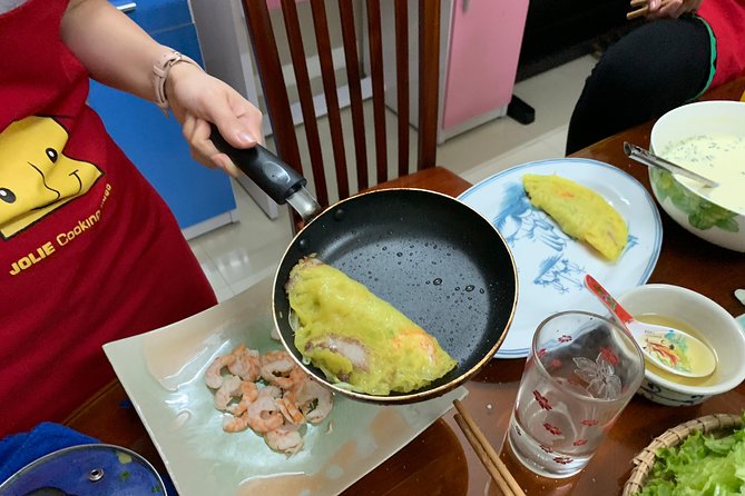 Da Nang Authentic Home Cooking Class - Getting to the meeting point