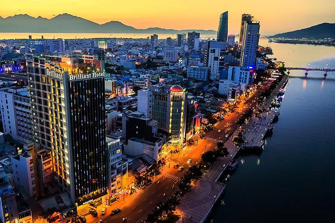 Da Nang By Night: Seafood dinner, night market and cruise trip - Is $39 a fair price?