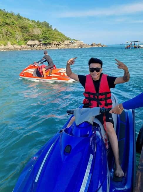 Da Nang: Coral Snorkelling and Jetski Experience - Canoeing, SUP, and the beach break