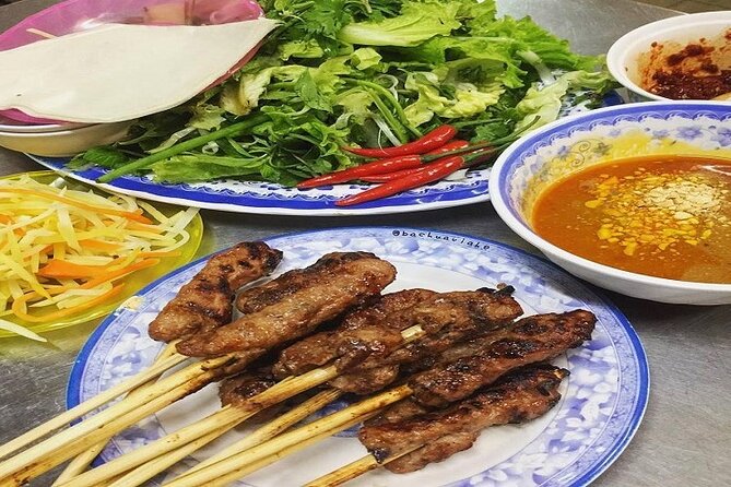 Da Nang Food Tour Motorbike & Sightseeing By Ao Dai Lady Rider - Why a motorbike is a smart way to eat in Da Nang