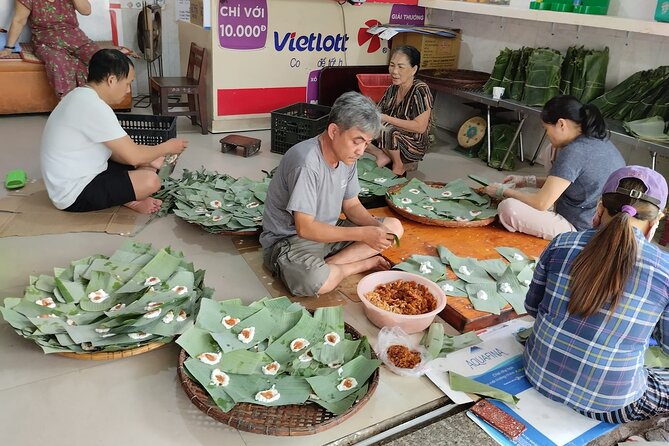 Da Nang Food Tour Motorbike & Sightseeing By Ao Dai Lady Rider - What you may eat, and why the dish count matters