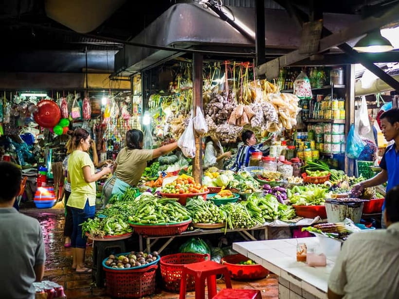 Da Nang/Hoi An: Market Tour, Basket Boat Ride, Cooking Class - Morning or afternoon timing