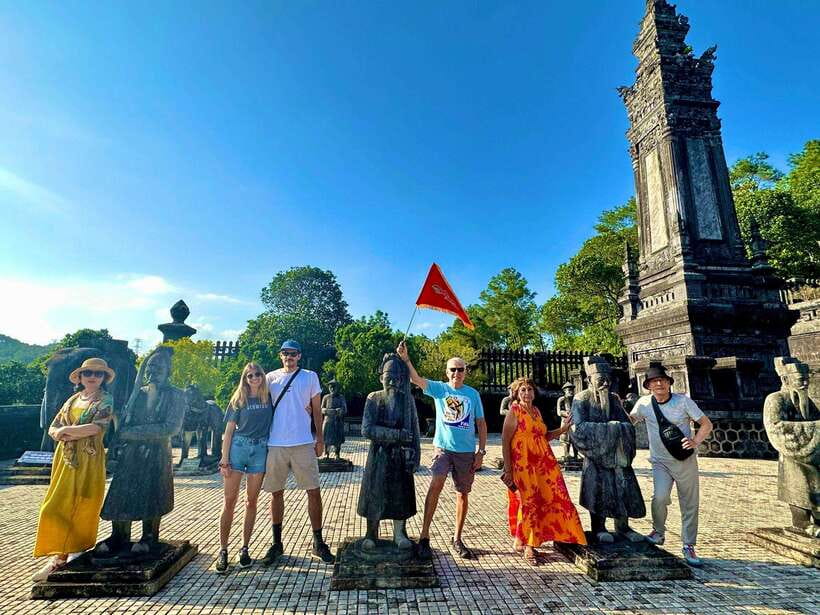 Da Nang: Hue Imperial Day Trip, Hai Van Pass Train, & Lunch - The guides make a real difference