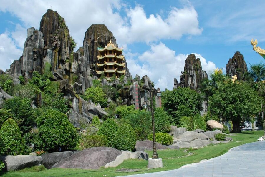 Da Nang : Lady Buddha - Marble Mountains - Am Phu Cave Tour - Practical advice for a smoother visit