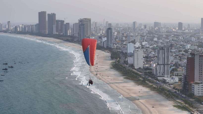 Da Nang Private paragliding experience on Monkey Mountain - Who will enjoy this flight most?