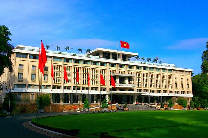 Daily Small Group Tour to Saigon City and Cu Chi Tunnels - What the $50.15 price really covers