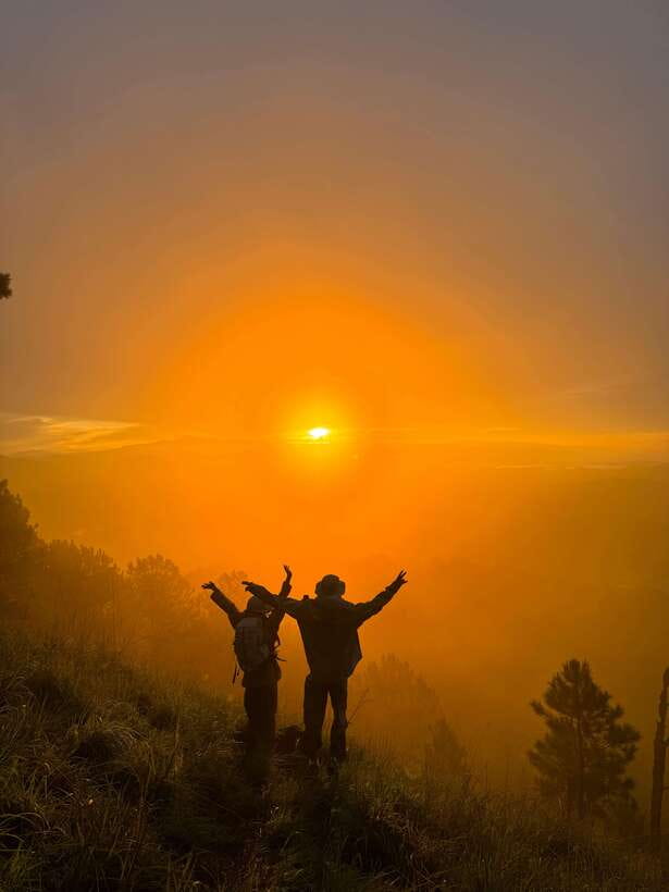 Dalat: Cloud Chasing packaged hike - Sunrise Pickup Included - Why this sunrise hike is worth the early alarm