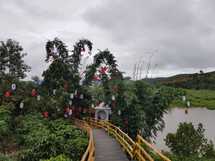 Dalat: Countryside Tour with Silk Village & Elephant Falls - Flowers, coffee, and Dalat’s farming economy
