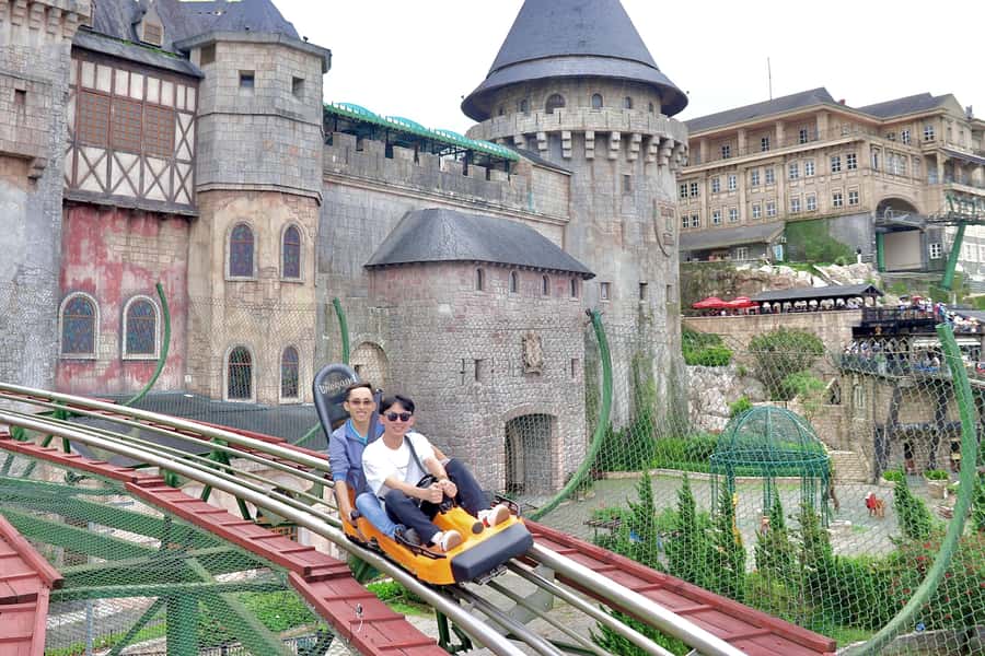 Danang: Golden Bridge by Private Car or Bus w hotel pickup - The Morning Ride to Ba Na Hills