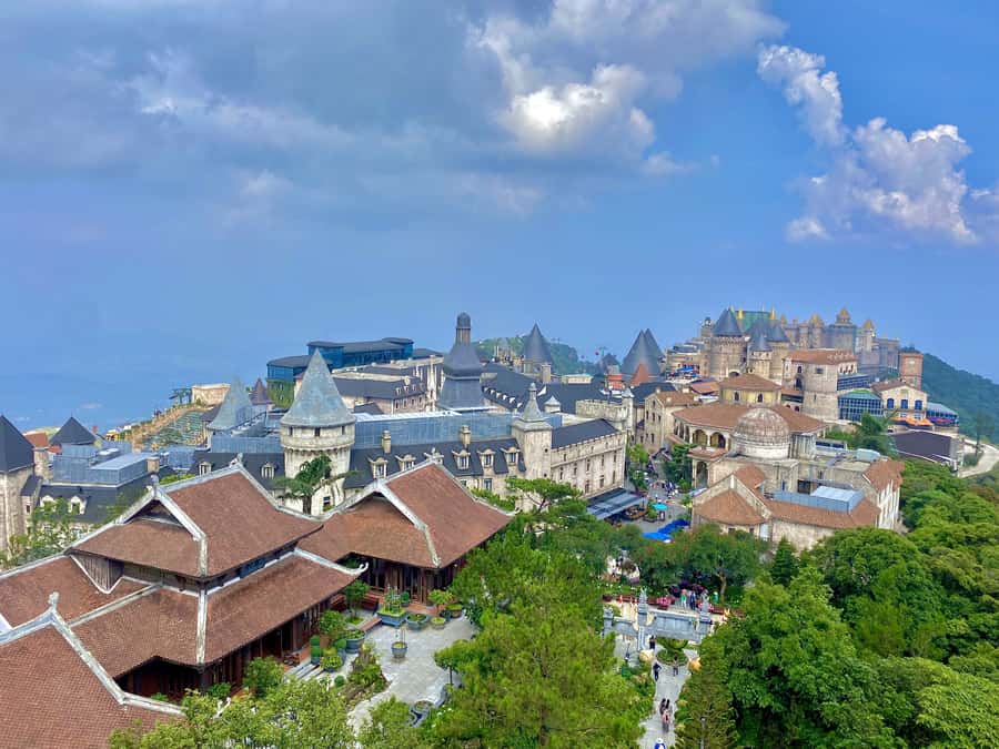Danang: Golden Bridge by Private Car or Bus w hotel pickup - Arriving at the Ba Na Hills Car Park