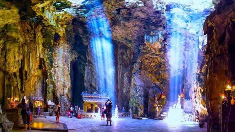 DaNang/HA: Lady Buddha, Marble Mountain & Am Phu Caves Tour - Am Phu Cave, the Hell Cave with a theatrical edge