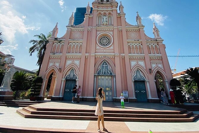 ️ Danang Instagram Tour: Most Famous Spots (Private & All-Inclusive) - Lunch and Fantasy Park