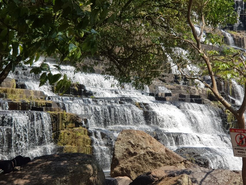 Datanla, Pongour, Elephant: 3 stunning and majestic falls - Elephant Waterfall brings the rougher scenery