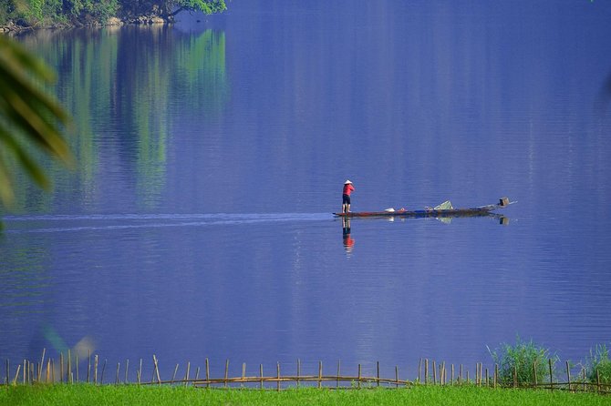 Day tours from Hanoi city (PRIVATE TOUR) - Tam Coc by river, with three caves overhead