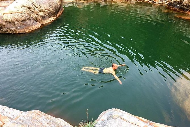 Day tours from Hanoi city (PRIVATE TOUR) - Thai Vi Temple and the road through Tam Coc Village