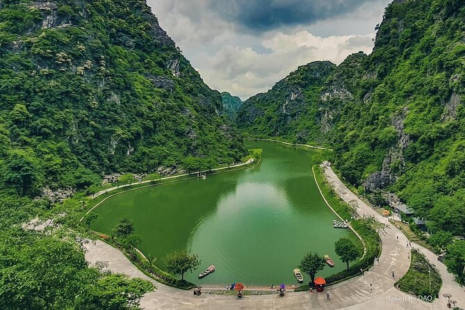 Day Trip from Hanoi to Ninh Binh Hoa Lu, Trang An, and Mua Cave - Practical tips for a smoother day