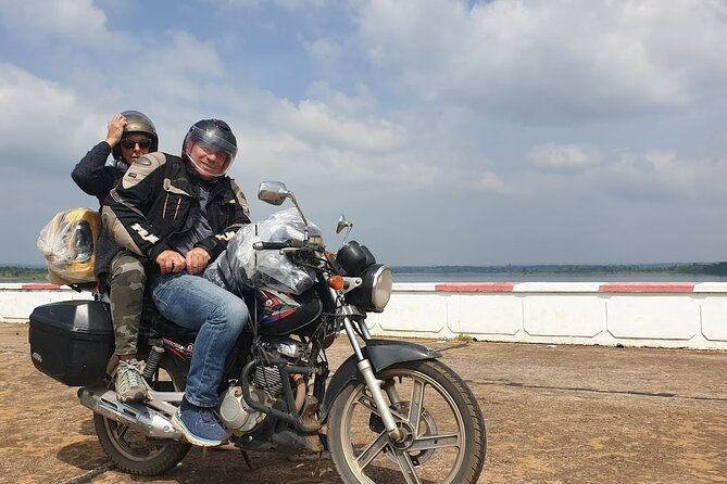 Day Trip Motorbike Tour in Hai Van Pass. - Circling Lap An Lagoon