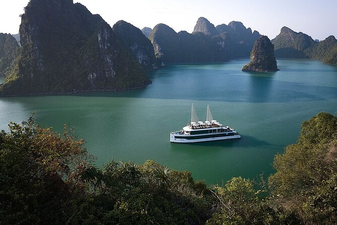 DELUXE Halong Cruise 1 Day Tour From Hanoi - Daily Operated - Who should book this day trip?