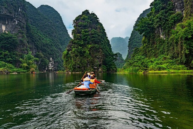 Discover Trang An Natural World Heritage, Bich Dong Pagoda, Cycling Day Tour - What the $79 price really covers