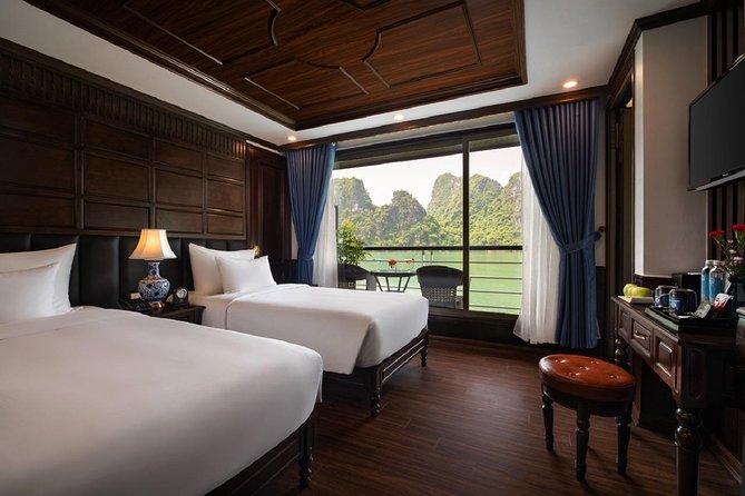 Doris Cruise 5 star cruise 3 days visiting Halong - Lan Ha Bay - What the $425 price really covers