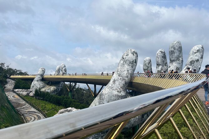 Early tour/ transfer from Hoi An/Da Nang to Golden bridge - Riding the Ba Na Cable Car