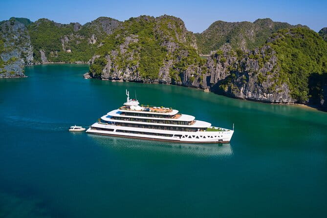 Emeraude Cruise 2 days 1 night Ha Long Bay Tour - Pearl Village and the optional kayak outing