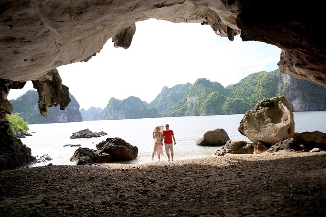 Emperor Cruise Halong: 3 Days 2 Nights Hideaway - Day three: a final morning in Ha Long Bay