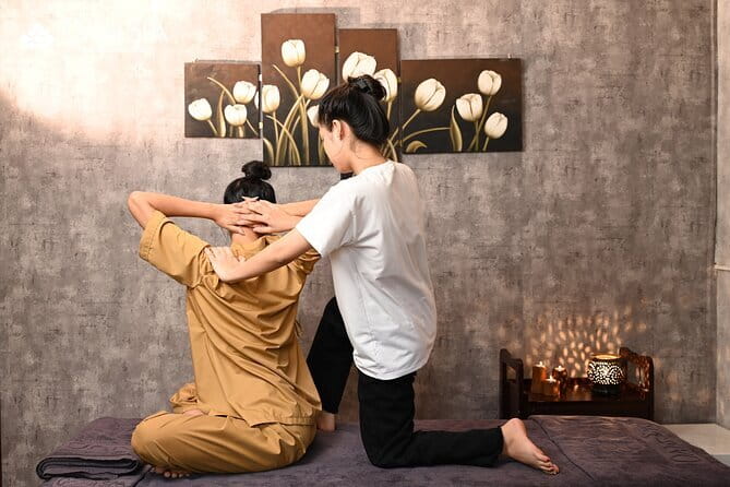 Experience Asian Style Full Body Massage Therapy - Choosing between Thai, Vietnamese, bamboo, and hot stone massage