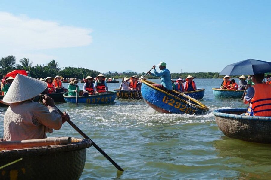 Experience Bamboo Basket Boat on Coconut village w Locals - How the local contact shapes the experience
