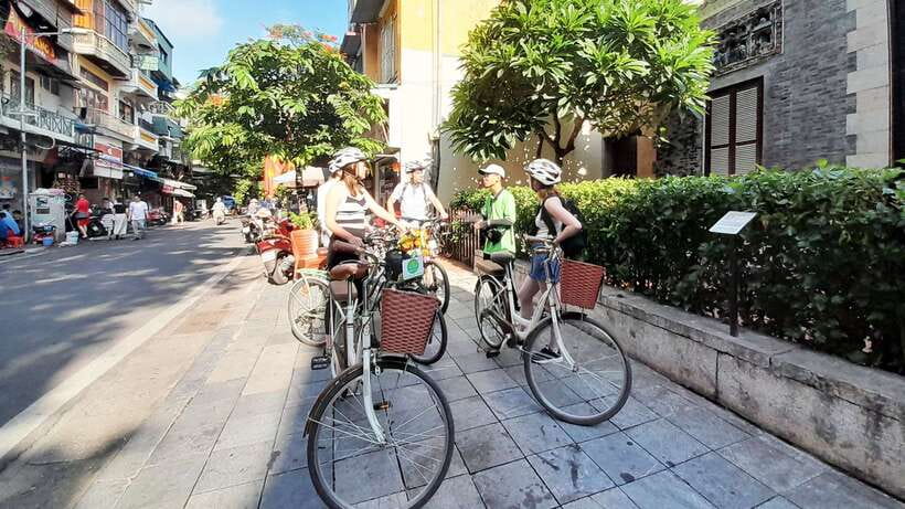 Explore Hanoi Old City By Cycling Tour With Small Groups - Egg coffee and Hanoi food culture