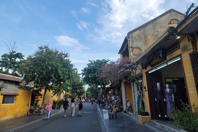 Explore Hoi An ancient town and local villages with a local guide - Walking through Hoi An’s old town