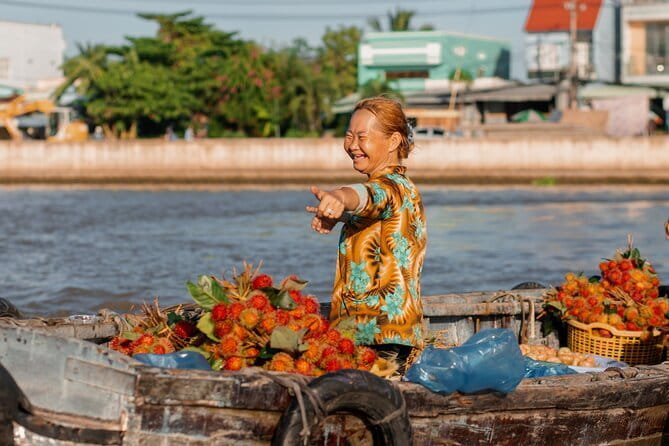 Floating Market & Hidden Canals – Small Group Morning Boat Tour - The quiet canal ride is the tour’s change of mood