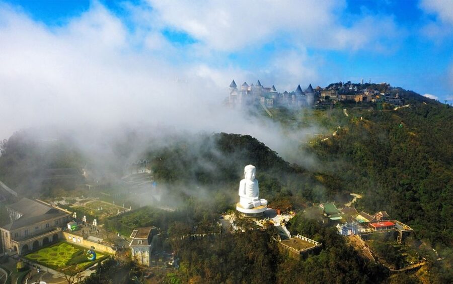 From Da Nang: Ba Na Hills and Golden Bridge tour & options - Buffet lunch with Vietnamese choices