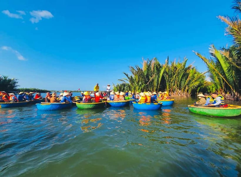 From Da Nang: Hoi An Old Town Tour, Night Market & Boat Ride - Entering Hoi An through Phuc Kien Assembly Hall