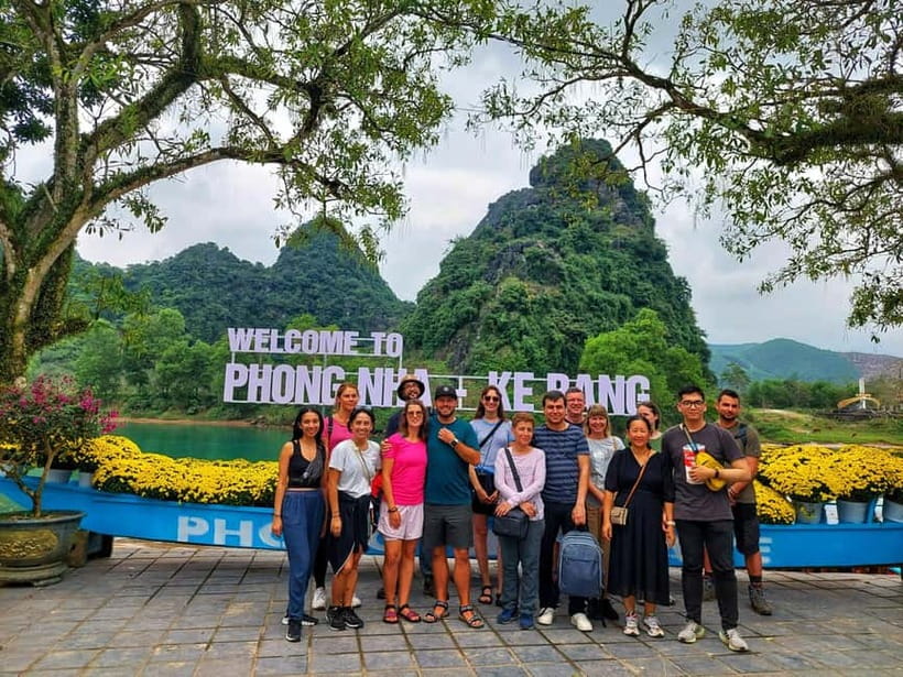 From Dong Hoi: Paradise Cave, Phong Nha Cave Tour, and Lunch - Inside Paradise Cave, look up and slow down