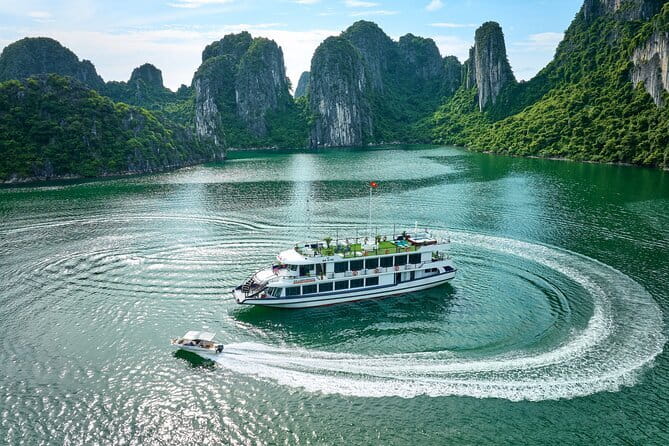 From Hanoi: 1-Day Halong 5-Star Cruises with Big & Small Groups - Key points at a glance