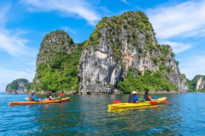 From Hanoi: 1-Day Halong 5-Star Cruises with Big & Small Groups - The long road from Hanoi to Tuan Chau Island