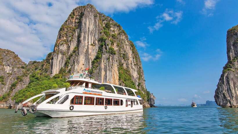 From Hanoi: 1 -Day Halong Bay Cruise With Big & Small Groups - Group size, guides, and the real pace of the day
