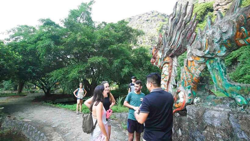 From Hanoi: 1-Day Ninh Binh Highlights Tour with Lunch - Bai Dinh Pagoda or Hoa Lu: two very different first stops