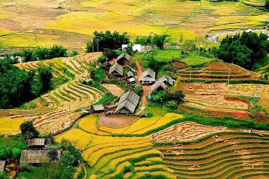 From Hanoi: 2-Day 2-Night Sapa Tour by Overnight Train - Sapa’s villages versus staged attractions