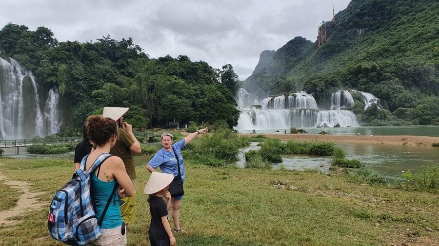 From Hanoi: 2-Day Ban Gioc Waterfall Tour - Through Nguom Ngao Cave, also called Tiger Cave