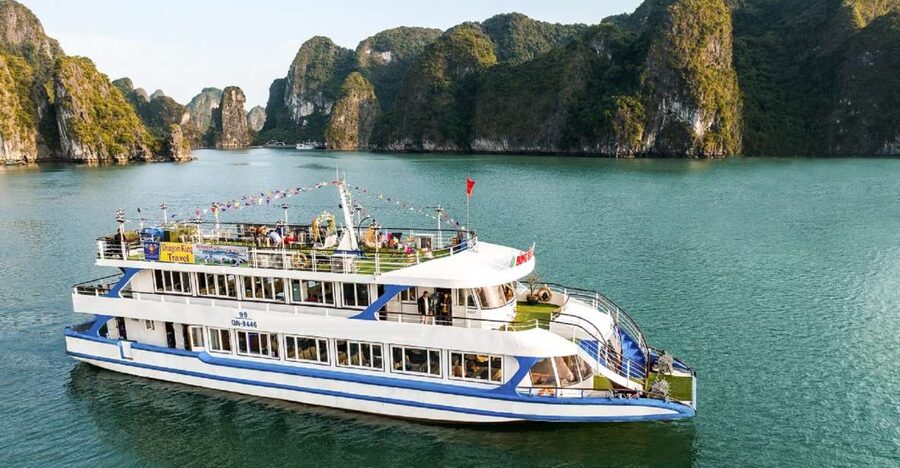 From Hanoi: 2-Day Ninh Binh Tour with Ha Long Bay Cruise - Tam Coc by bamboo boat, with the best views in the rice season
