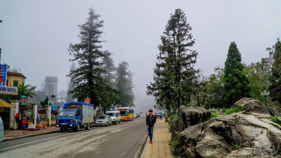 From Hanoi: 2-Day Overnight Sapa Tour by Limousine - Weather, shoes, and health