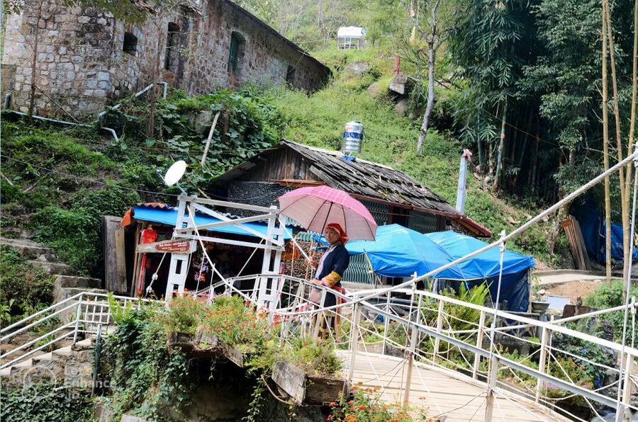 From Hanoi: 2-Day Sapa-Fansipan Peak & Trek & Ha Giang Bus - Who should book this two-day route